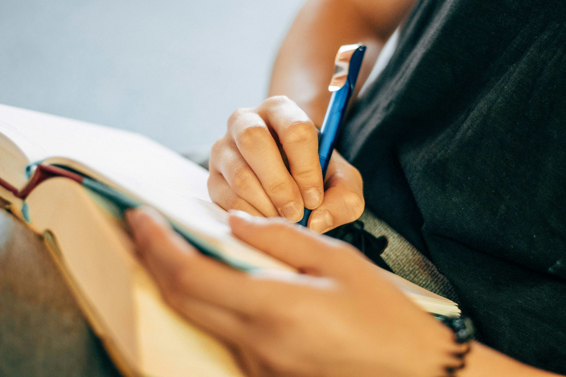 5 Engaging Role-Play Ideas to Practice Past Simple